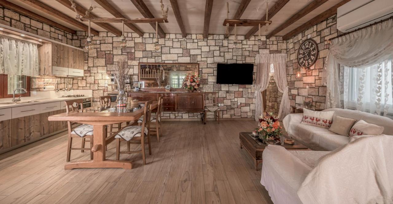 Emilia'S Little Farmhouses Agioi Anargyroi  Esterno foto